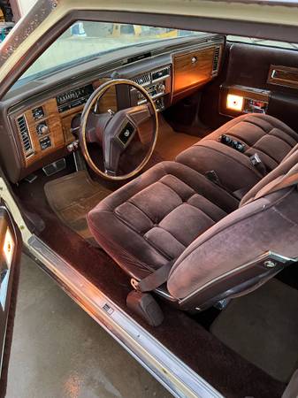 1984 Cadillac Fleetwood Broagham coupe for sale in Perris, CA – photo 11