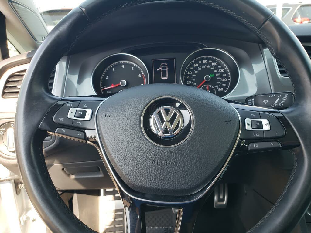 2017 Volkswagen Golf Alltrack SE 4Motion AWD for sale in Medford, OR – photo 17