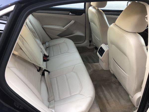 2015 Volkswagen Passat 1.8T SE AT PZEV - EVERYONES APPROVED! for sale in Brooklyn, NY – photo 10