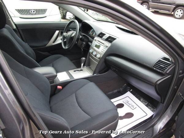 2009 Toyota Camry SE - - by dealer - vehicle for sale in Detroit, MI – photo 21
