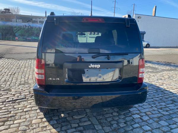 2010 JEEP LIBERTY SPORT 4x4 - cars & trucks - by owner - vehicle... for sale in phila, PA – photo 11