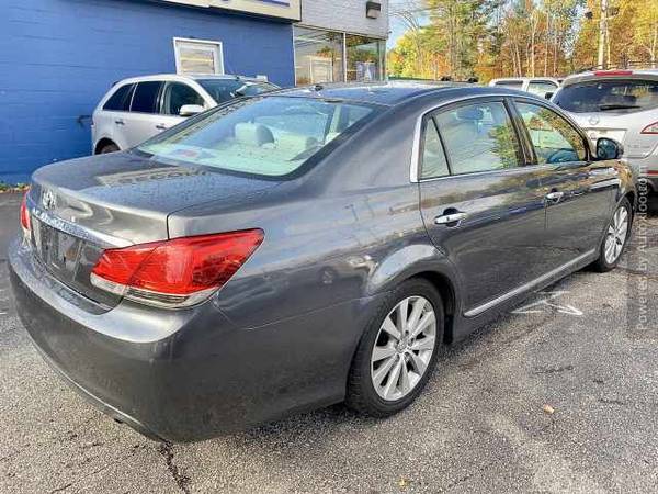 2011 Toyota Avalon Limited One Owner Limited for sale in Manchester, VT – photo 20