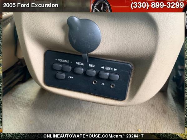 2005 *Ford Excursion* *DIESEL POWERSTROKE* 4X4 LIMITED FULLY LOADED... for sale in Akron, PA – photo 17