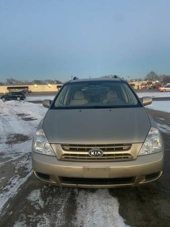 2008 Kia Sedona 141K Miles - - by dealer - vehicle for sale in Osseo, MN – photo 3