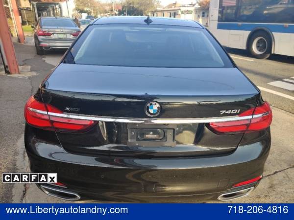 2018 BMW 7 Series 740i xDrive AWD 4dr Sedan - cars & trucks - by... for sale in Jamaica, NY – photo 5