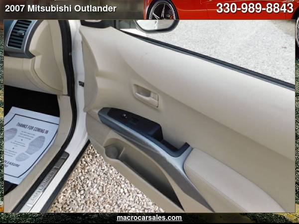 2007 Mitsubishi Outlander XLS AWD 4dr SUV with - cars & trucks - by... for sale in Akron, OH – photo 23
