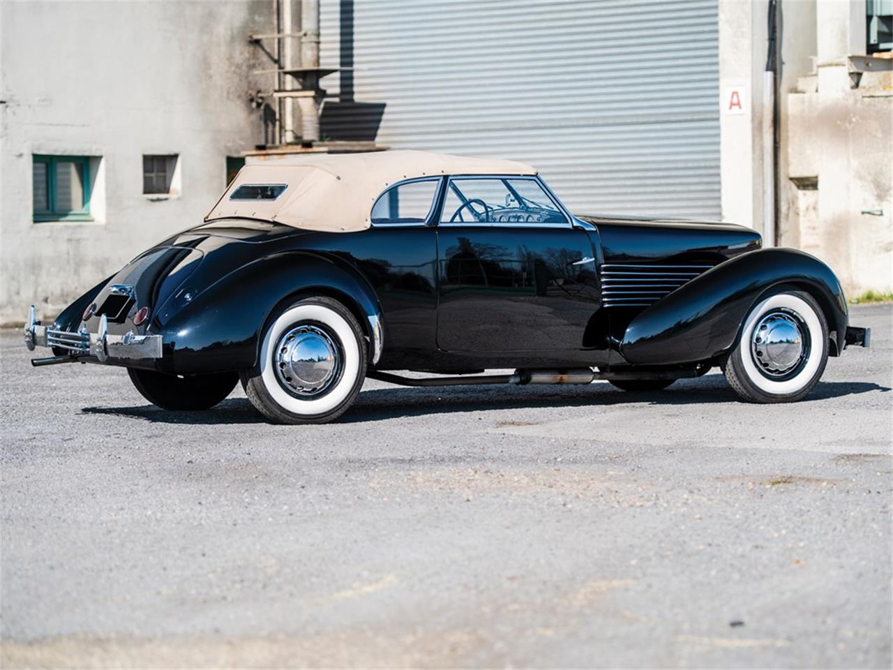 For Sale at Auction: 1936 Cord Phaeton for sale in Essen, Other