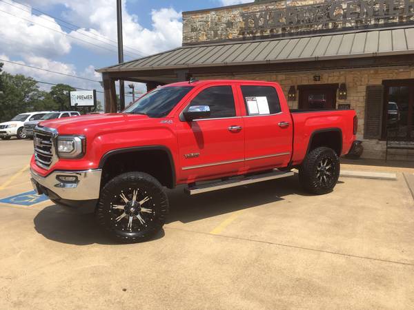 2017 GMC Sierra 1500 Crew Cab Z71 Lifted Up!! for sale in Tyler, TX