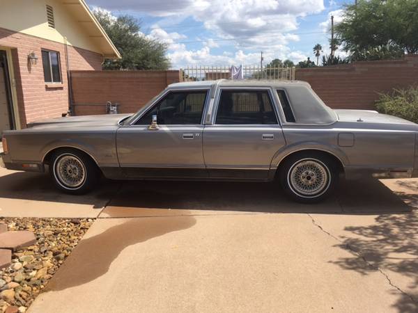 1989 Lincoln Town Car Price Reduced for sale in Sierra Vista, AZ