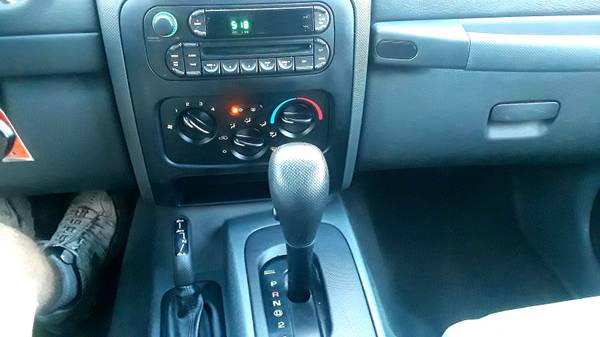 2007 Jeep Liberty 4X4 - cars & trucks - by owner - vehicle... for sale in Dade City, FL – photo 16