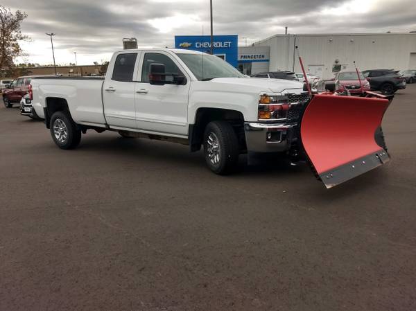 2019 CHEVROLET SILVERADO 2500HD LT Double Cab Long box with Plow! for sale in Princeton, MN – photo 3