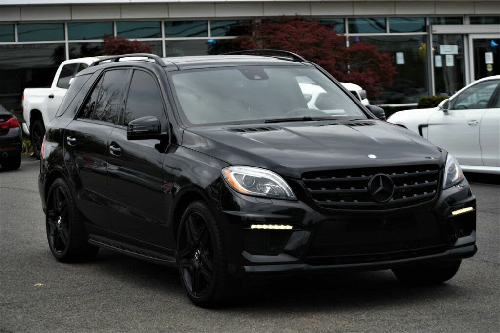 2015 Mercedes-Benz M-Class ML AMG 63 4MATIC for sale in Vienna, VA – photo 4