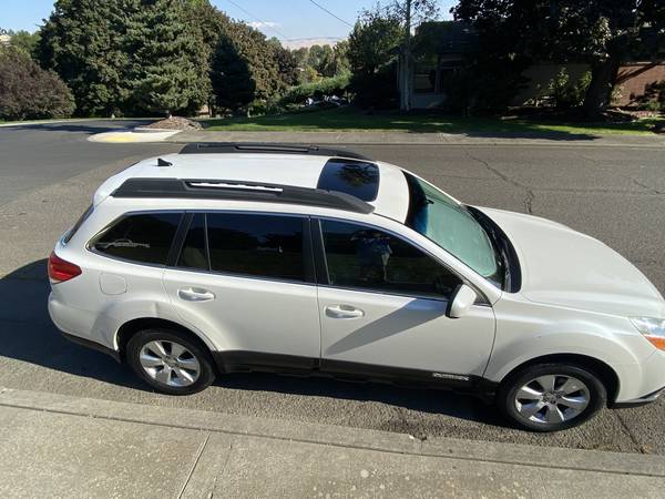 For Sale 2011 Subaru Outback 2 5i Limited for sale in Pendleton, OR – photo 9