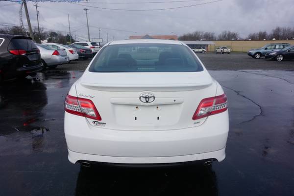 2011 Toyota Camry 4dr Sdn I4 Auto SE (Natl) - - by for sale in Greenville, PA – photo 7