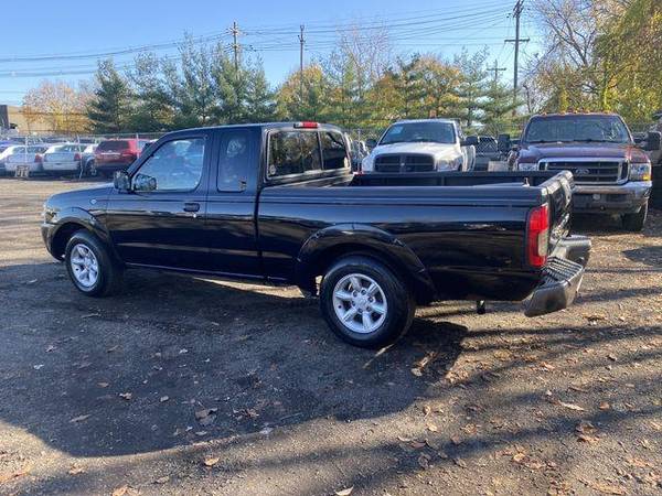 2003 Nissan Frontier King Cab XE Pickup 2D 6 ft EZ-FINANCING! - cars... for sale in Garfield, NY – photo 5