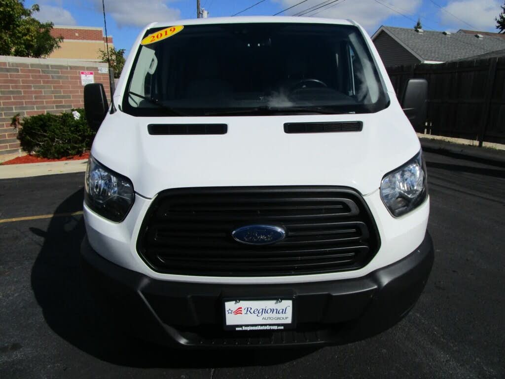 2019 Ford Transit Cargo 150 Low Roof RWD with 60/40 Passenger-Side Doors for sale in Chicago, IL – photo 4