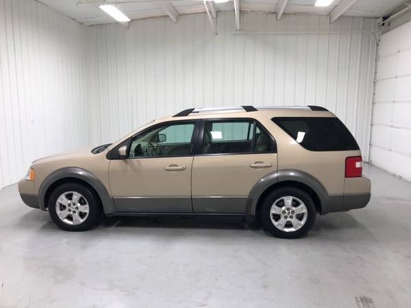 2007 Ford Freestyle SEL AWD 4D SUV w Leather for sale for sale in Ripley, MS – photo 7