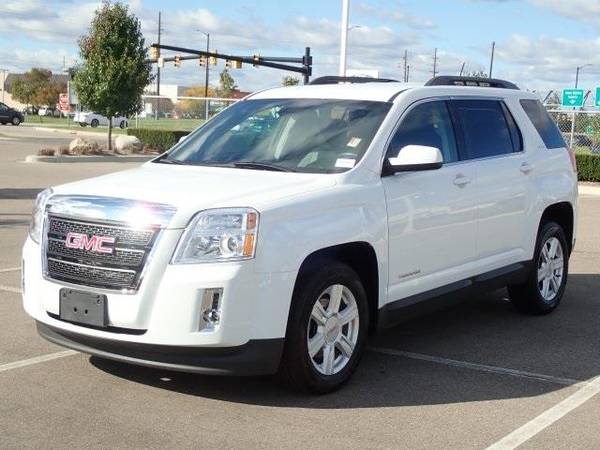 2015 GMC Terrain SUV SLE-2 (Summit White) GUARANTEED APPROVAL for sale in Sterling Heights, MI – photo 4