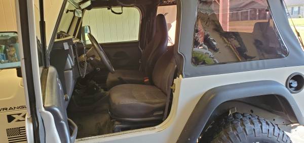 2002 Jeep Wrangler 6 cyl. 5 speed - cars & trucks - by owner -... for sale in Tupelo, MS – photo 4