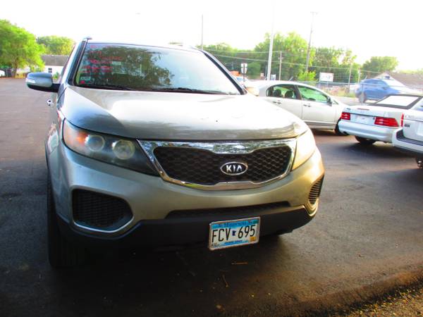 2011 Kia Sorento AWD 4dr V6 LX - - by dealer - vehicle for sale in Lino Lakes, MN – photo 2