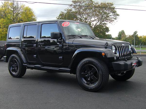 ★ 2016 JEEP WRANGLER UNLIMITED SPORT - SHARP SUV with ONLY 31k MILES for sale in Feeding Hills, CT – photo 7