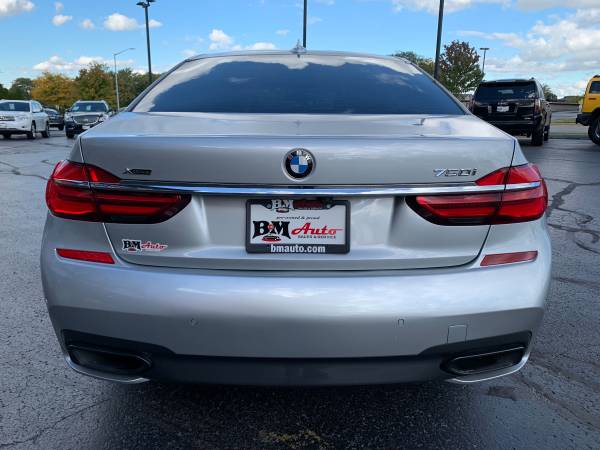 2018 BMW 750i xDrive AWD - Must see! - - by dealer for sale in Oak Forest, IL – photo 6