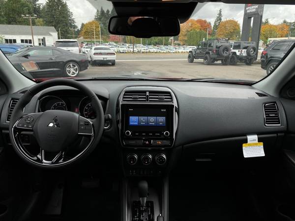 2020 Mitsubishi Outlander Sport 4x4 4WD SE SUV for sale in Milwaukie, OR – photo 18