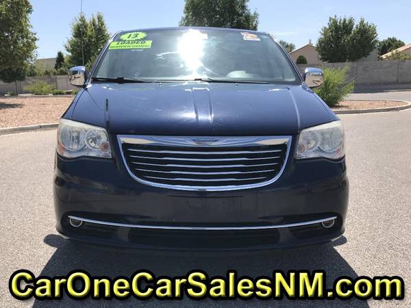 2013 CHRYSLER TOWN & COUNTRY TOURING+LIKE NEW CONDITION+REAR ENTERTAIN for sale in Albuquerque, NM – photo 2