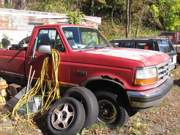 1992 Ford F150 parts truck for sale in West Springfield, MA – photo 2