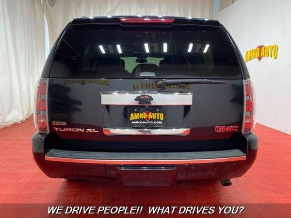 2011 GMC Yukon XL Denali AWD Denali XL 4dr SUV We Can Get You for sale in TEMPLE HILLS, MD – photo 7