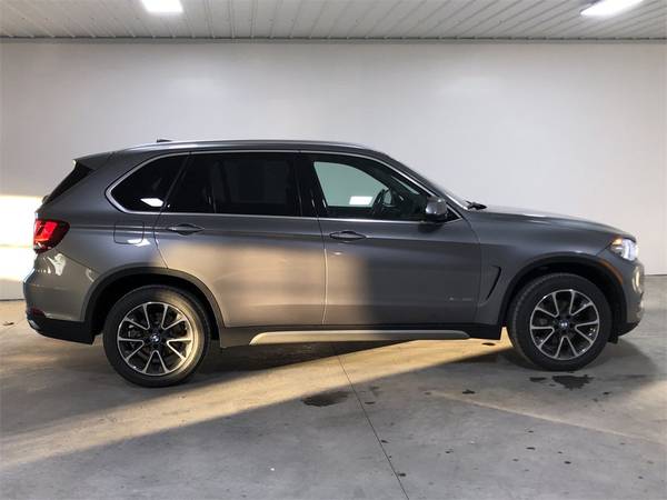 2018 BMW X5 xDrive35i - cars & trucks - by dealer - vehicle... for sale in Buffalo, NY – photo 9