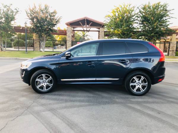 2014 Volvo XC60 AWD T6 for sale in Bakersfield, CA