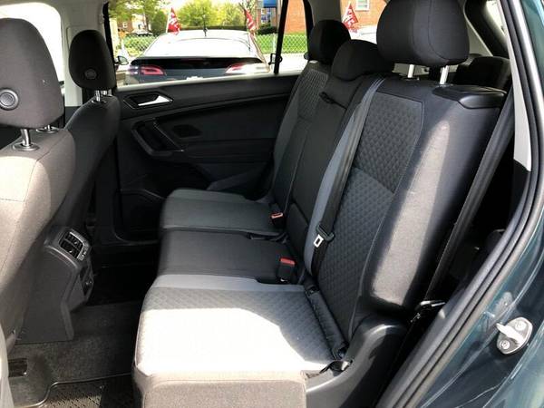 2018 Volkswagen Tiguan 2 0T 4MOTION 7 PASSENGER - 100s of - cars & for sale in Baltimore, MD – photo 10