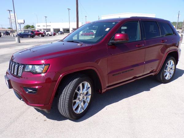 2018 Jeep Grand Cherokee Altitude - - by dealer for sale in Brownwood, TX – photo 4