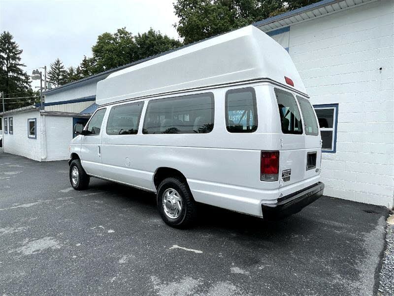 2004 Ford E-Series E-350 Super Duty Extended Cargo Van for sale in Manheim, PA – photo 4