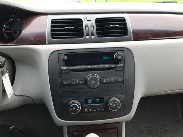 2010 Buick Lucerne CXL for sale in Shippensburg, PA – photo 14
