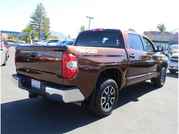 2016 Toyota Tundra truck SR5 (Sunset Bronze Mica) for sale in Lakeport, CA – photo 7