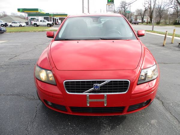 2005 Volvo S40 All Wheel Drive Very nice car inside and out! - cars for sale in Lees Summit, MO – photo 9