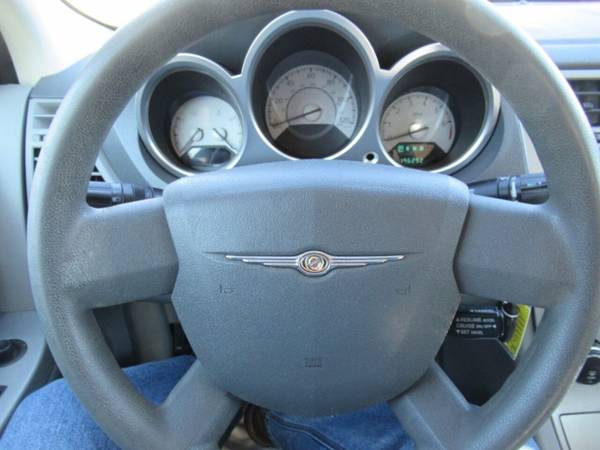 2007 Chrysler Sebring Touring 4dr Sedan - cars & trucks - by dealer... for sale in Bloomington, IL – photo 23