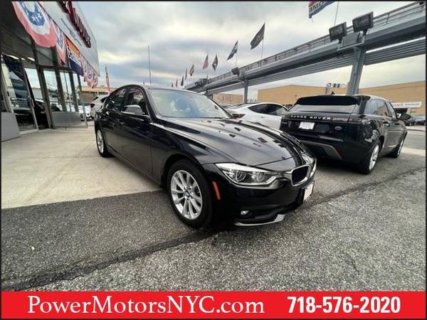 2018 BMW 3 Series 320i xDrive - - by dealer - vehicle for sale in Jamaica, NY – photo 3