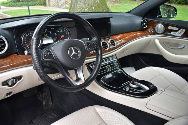 2018 Mercedes-Benz E 400 E 400 4MATIC - - by dealer for sale in Great Neck, NY – photo 22