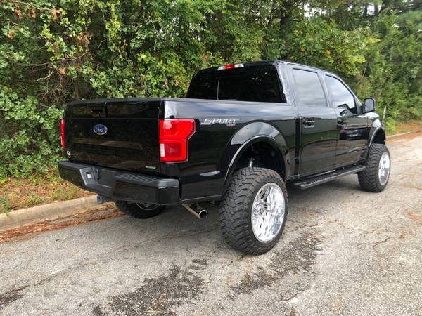 2018 Ford F150 Lariat SuperCrew 5.5-ft. Bed 4WD pickup Black for sale in Fayetteville, AR – photo 8