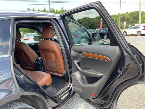 2012 Audi Q5 - I4 Panoramic Roof, Navigation, Heated Leather, Books for sale in Dagsboro, DE 19939, DE – photo 17