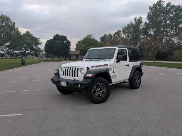 2018 Jeep Wrangler JL – Lease Take-over for sale in Green Bay, WI – photo 2