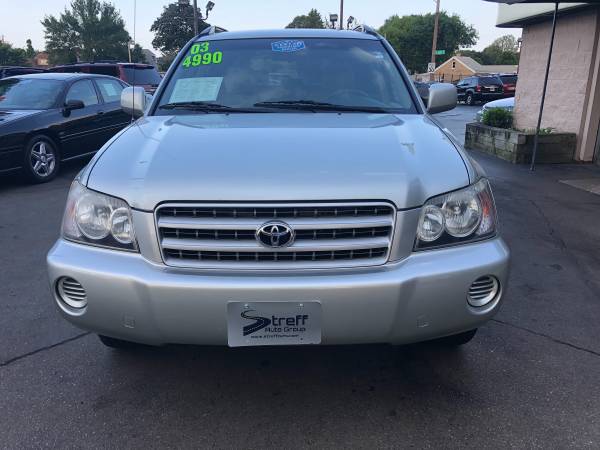 *** 2003 Toyota Highlander 4x4 CARFAX ONE OWNER! NICE! for sale in milwaukee, WI – photo 12