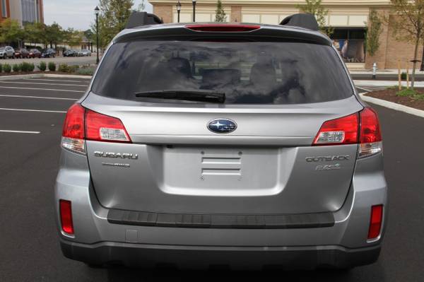 2011 Subaru Outback 2.5i Premium for sale in Richmond , VA – photo 6