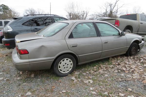 1998 Toyota Camry LE - - by dealer - vehicle for sale in Monroe, LA – photo 3