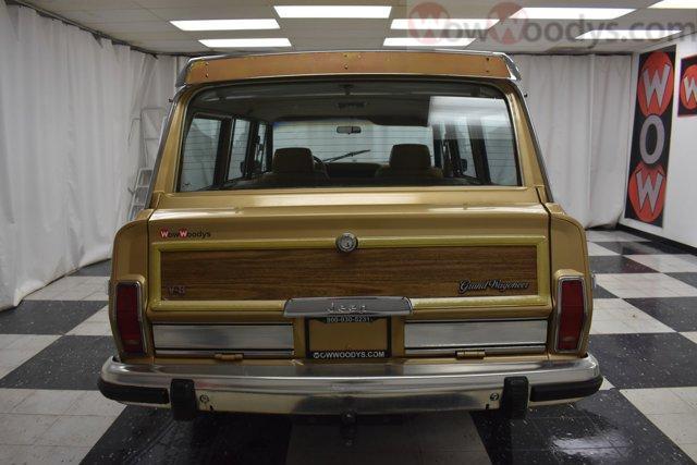 1987 Jeep Grand Wagoneer 4WD for sale in Chillicothe, MO – photo 5