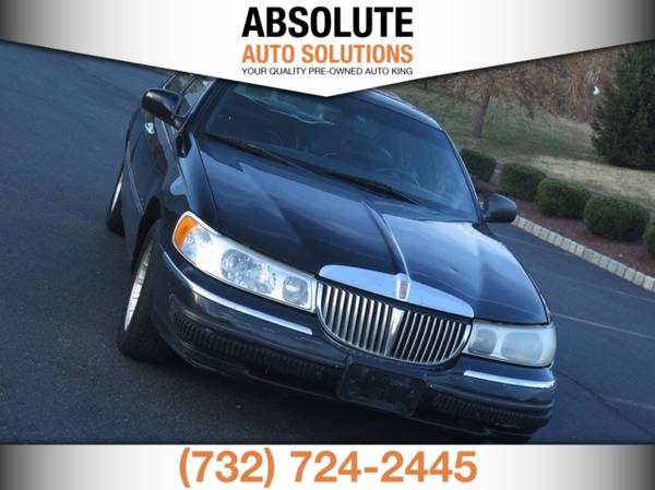 2000 Lincoln Town Car Executive 4dr Sedan - - by for sale in Hamilton, NY – photo 18
