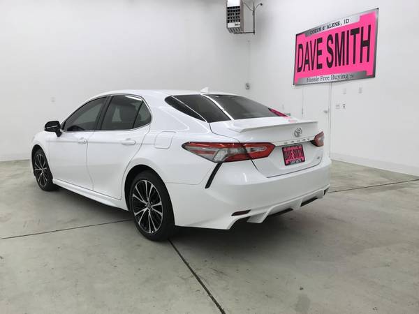 2019 Toyota Camry SE - cars & trucks - by dealer - vehicle... for sale in Kellogg, ID – photo 4